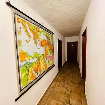 Gemuetliches, Helles Zweibettzimmer Nahe Magedeburg *